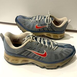 Nike Air Max 360 Sneakers